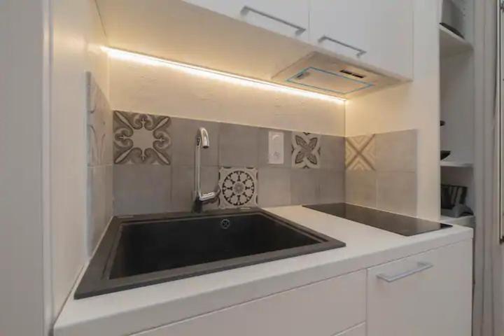 Design Suite Vieux Port Appartement Tout Equipe Climatise Marsella Exterior foto